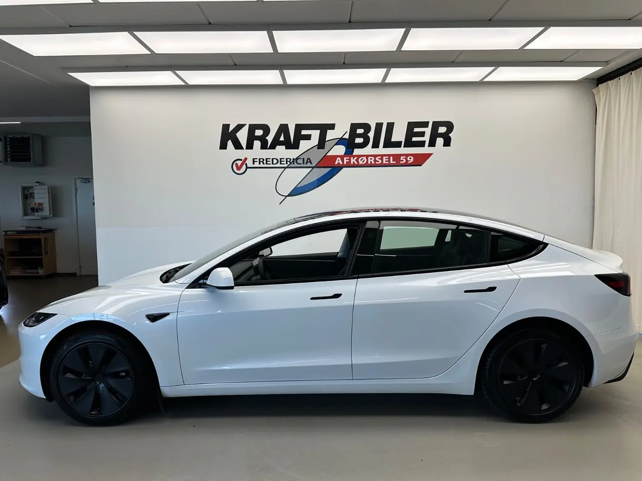 Billede 2 - Tesla Model 3  RWD