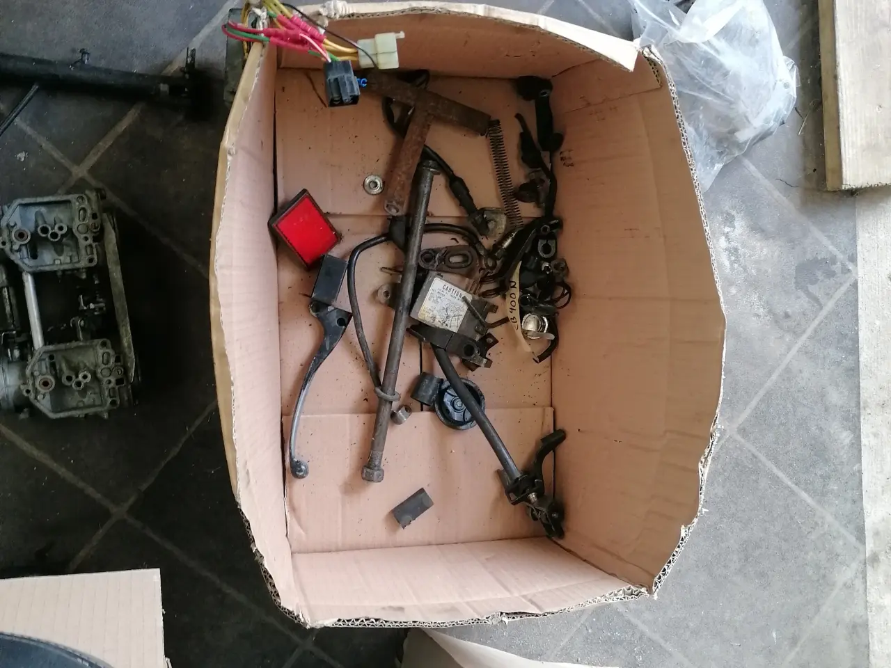 Billede 4 - Reservedele til Honda cb400N