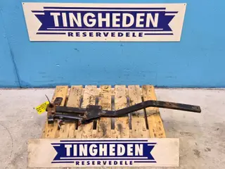 New Holland 346W Arm R. 86564217