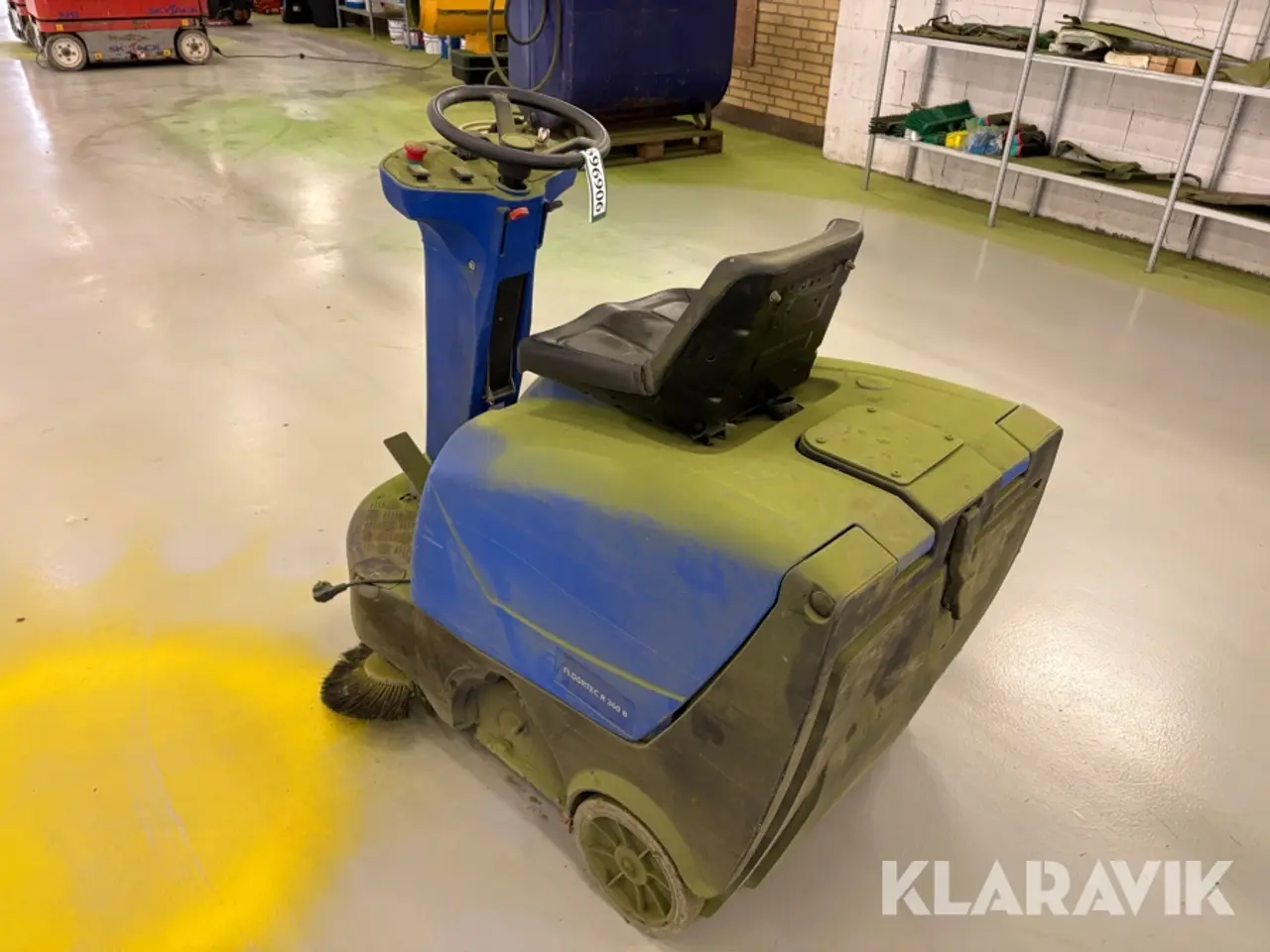 Billede 3 - Fejemaskine Nilfisk Floortec R 360B