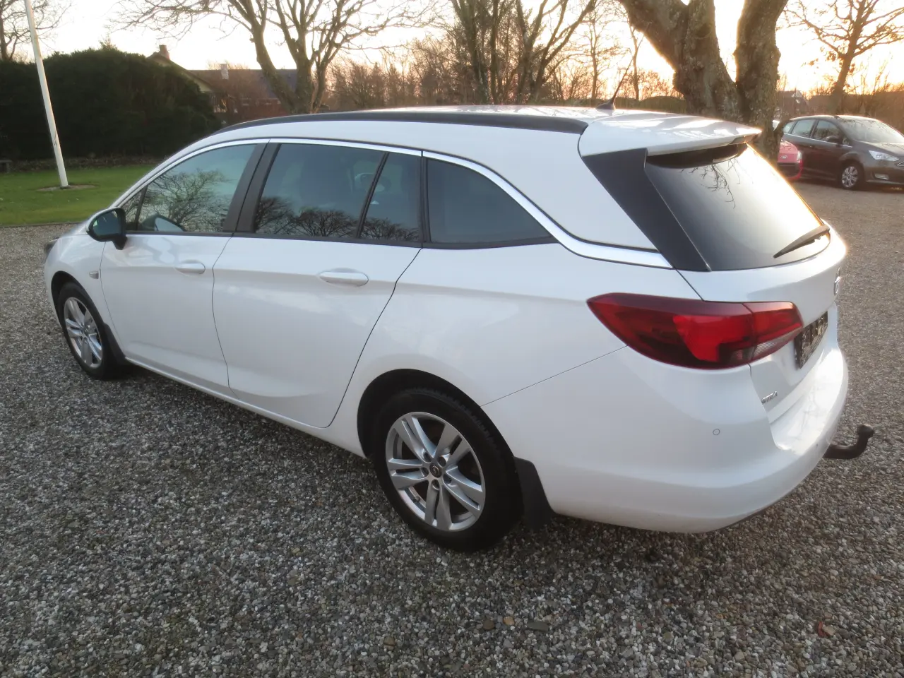 Billede 10 - Flot Opel Astra 1.6 CD St-car År 2018.