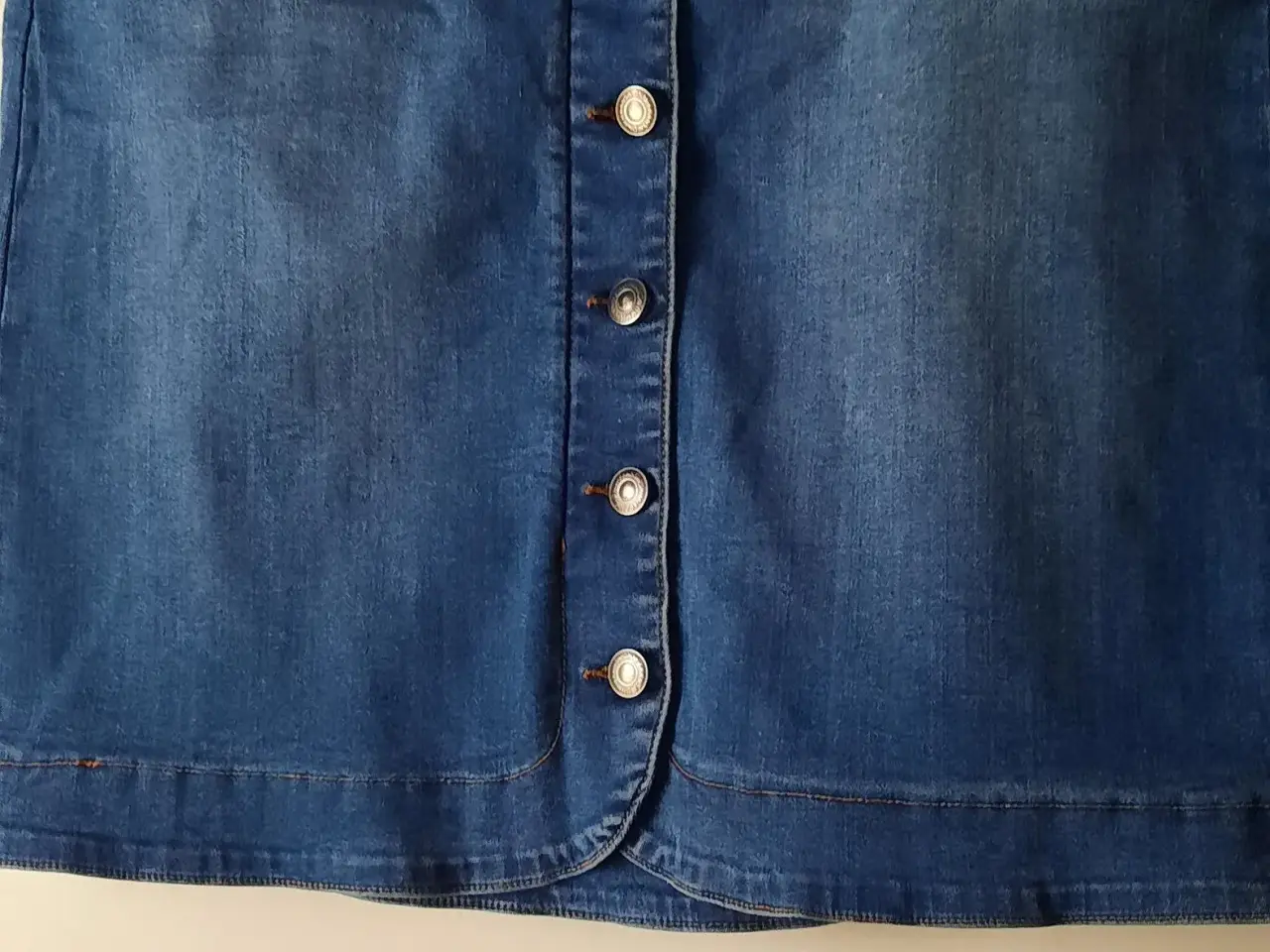 Billede 1 - Denimnederdel 