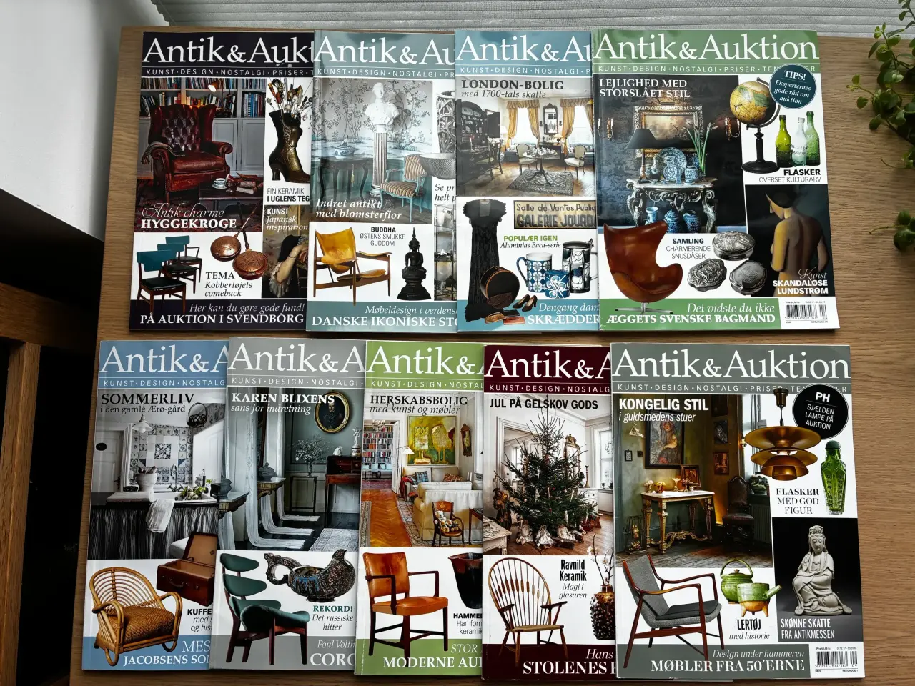 Billede 1 - Antik & Auktion  -  År:   2017