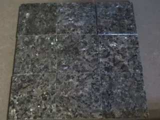 GRANITFLISER BLUE PEARL KR 695/M2