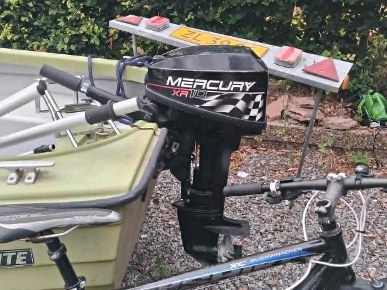 Billede 2 - Dejlig Jante-båd med 10 hk Mercury og trailer sælg