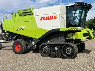 CLAAS LEXION 750TT