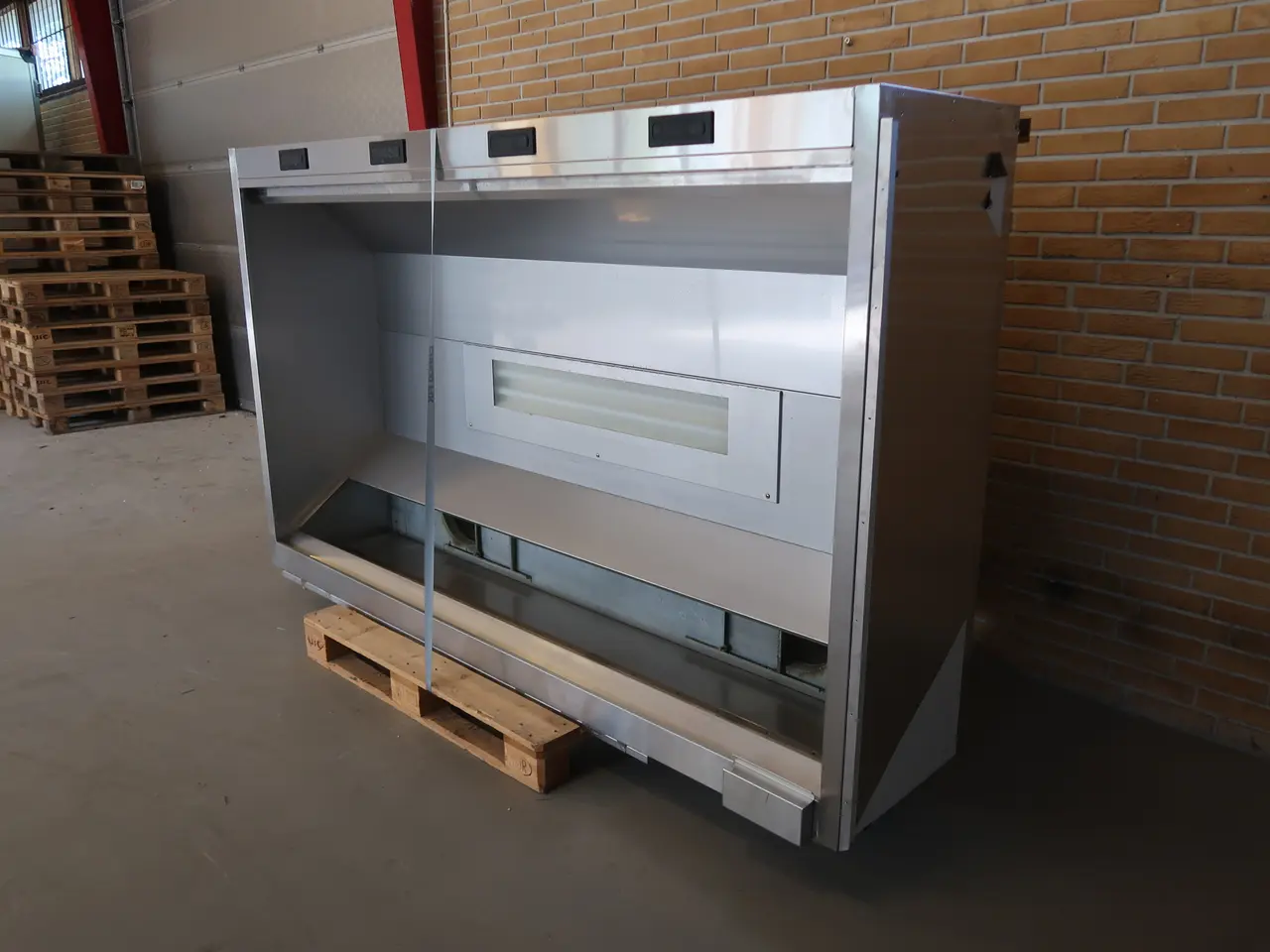 Billede 2 - Emfang med lys - 250x150x55,5 cm