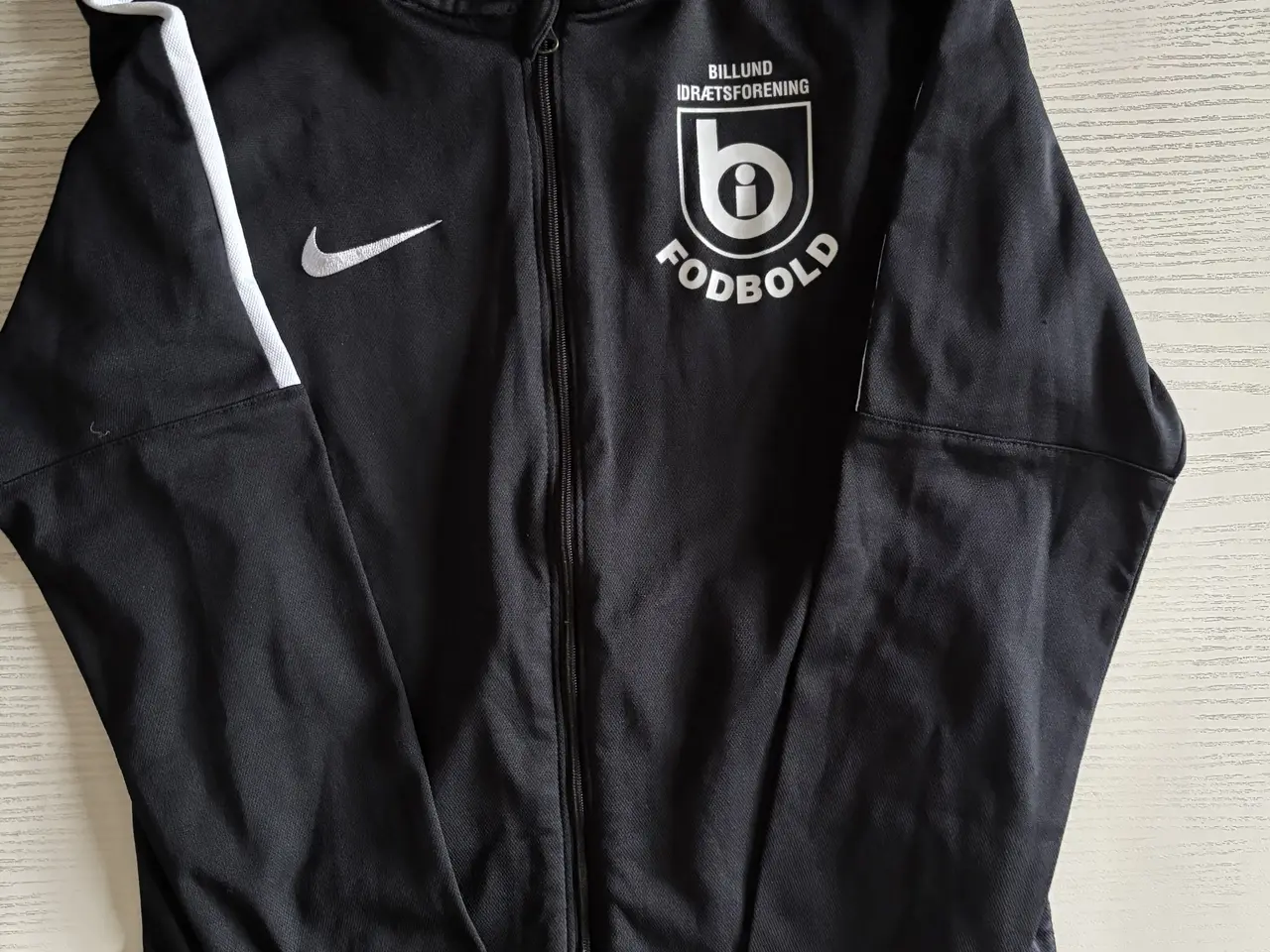 Billede 2 - Sportstøj, Træningsdragt Nike str. 137-147