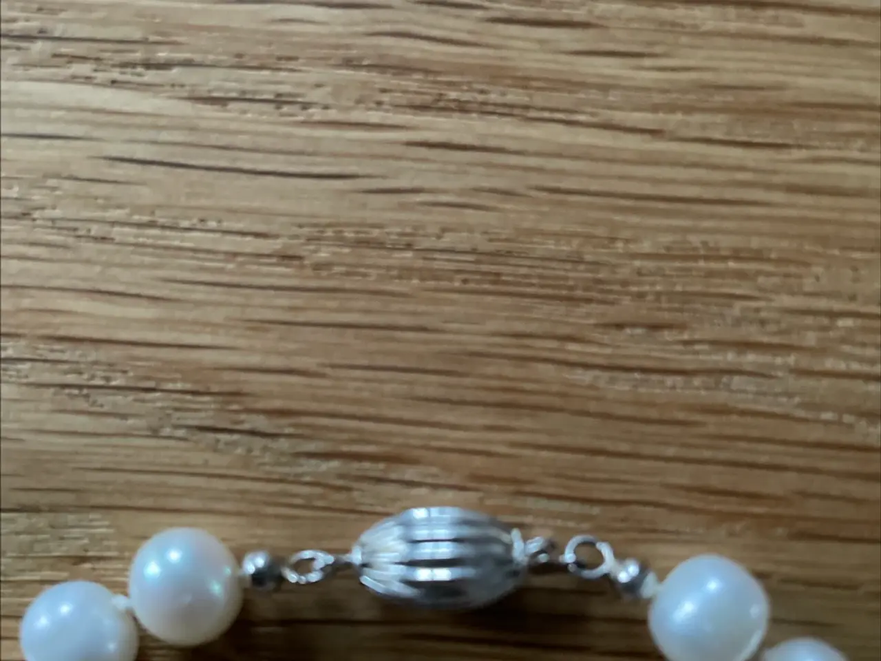 Billede 2 - Smukt armbånd af ferskvandsperler