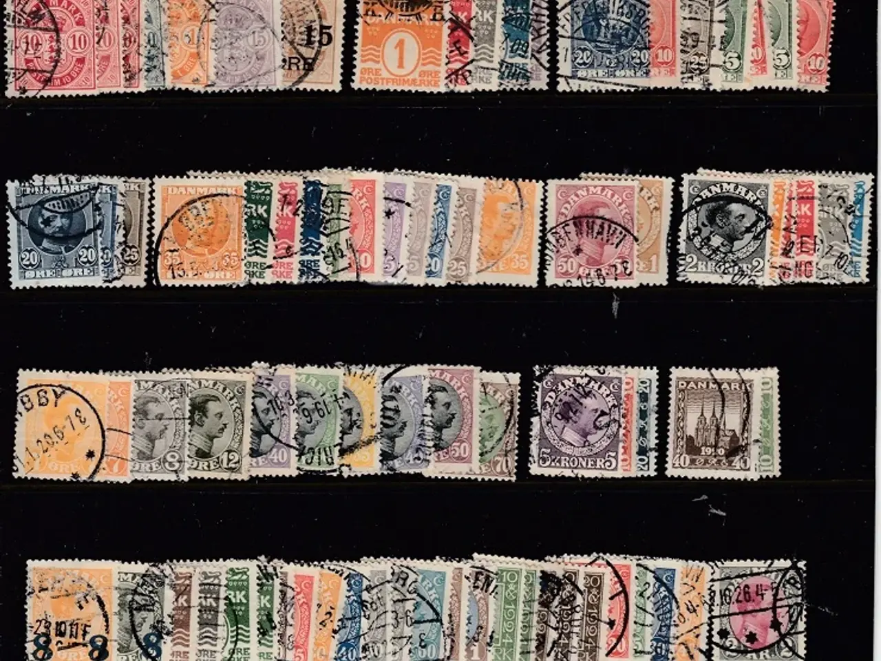 Billede 1 - Danmark. Bogtryksmærker. 125 forsk. AFA 3.900 kr.