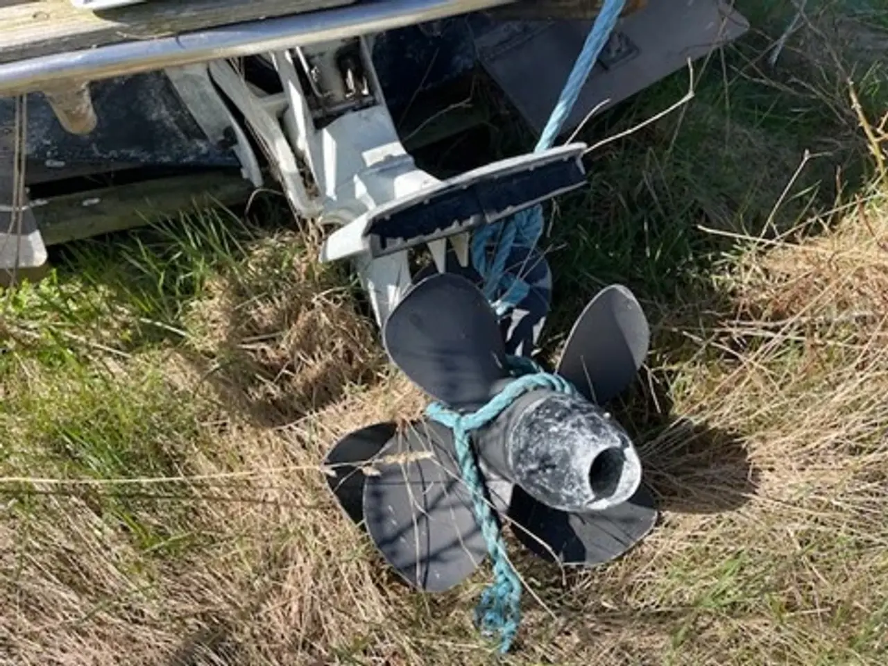 Billede 3 - 23 DC med Volvo Penta 200 hk diesel 6 cyl - afhentningspris