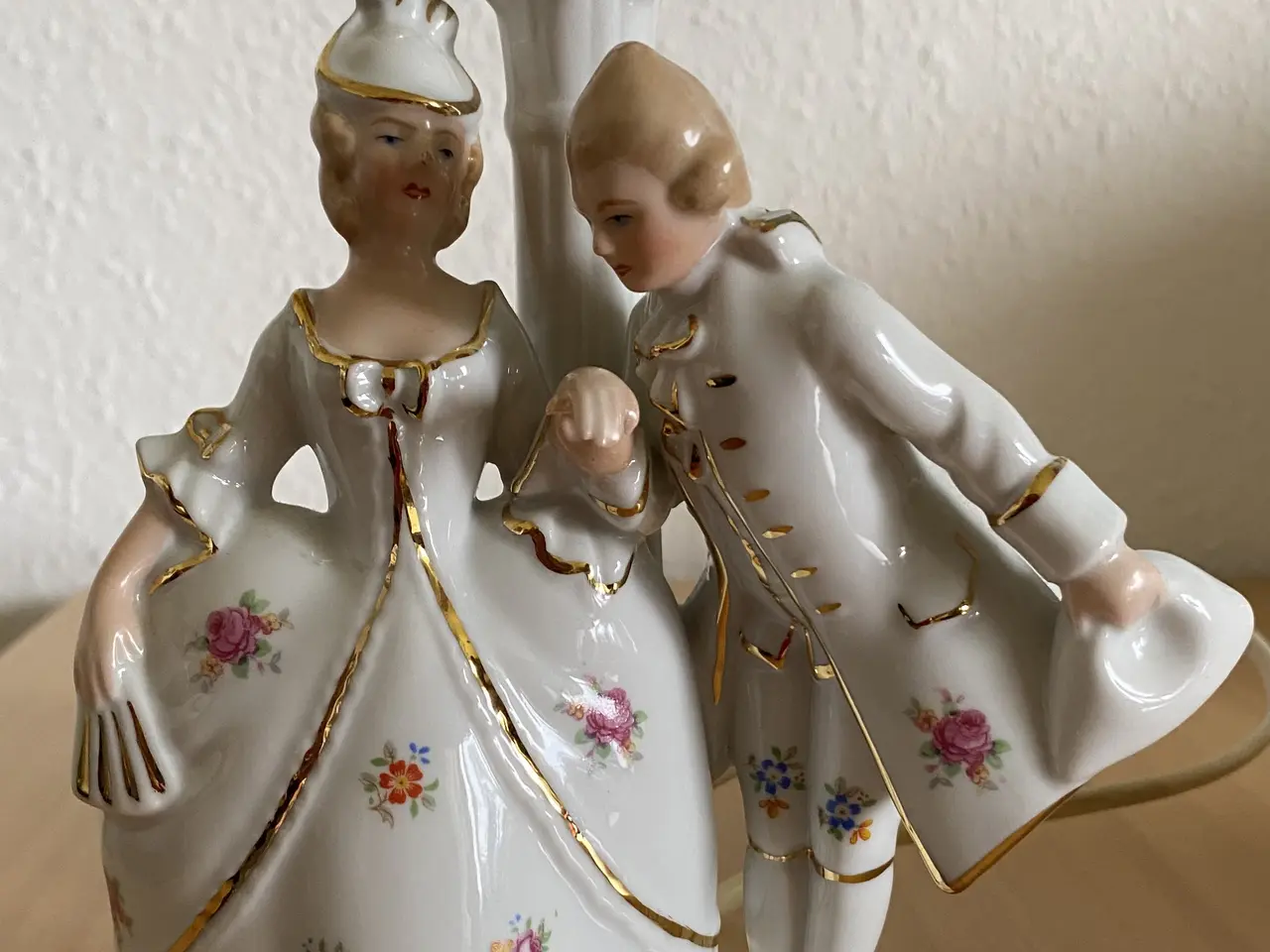 Billede 5 - Vintage porcelæn bordlampe 