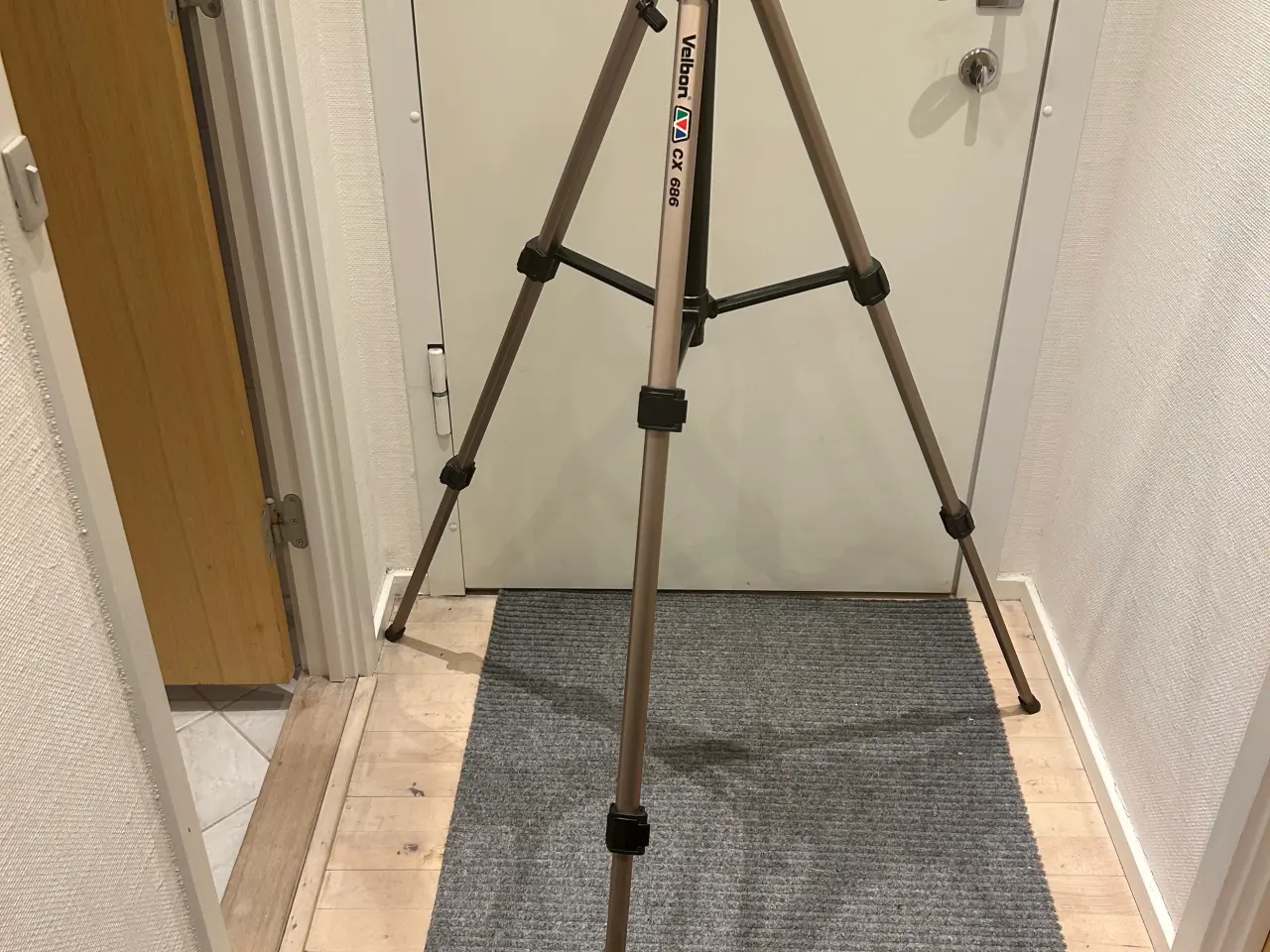Billede 14 - Velbon CX 686 stativ m. Vel-flo 9 PH-368 panhoved