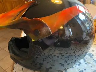 Styrthjelm motor croos