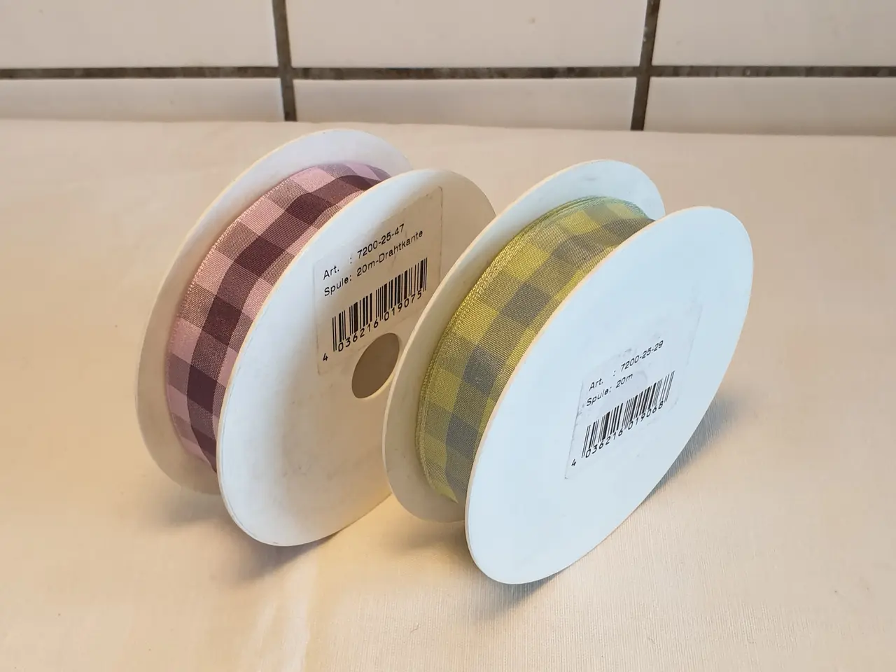 Billede 1 - Deco bånd ialt 10kr
