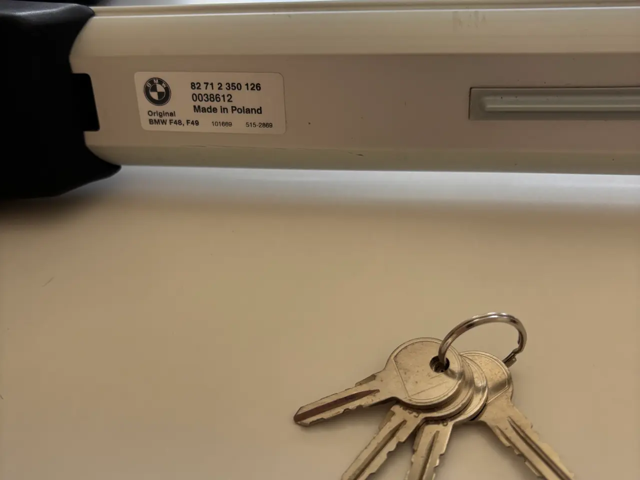 Billede 2 - Originale BMW X1 tagbøjler (2022)