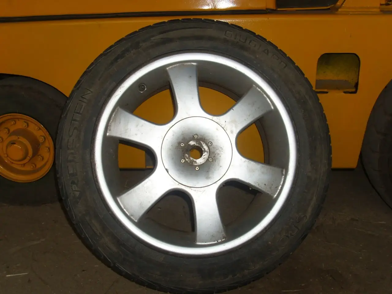 Billede 1 - Alufælge 16" Audi A4