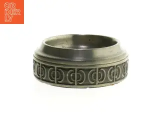 Metal askebæger