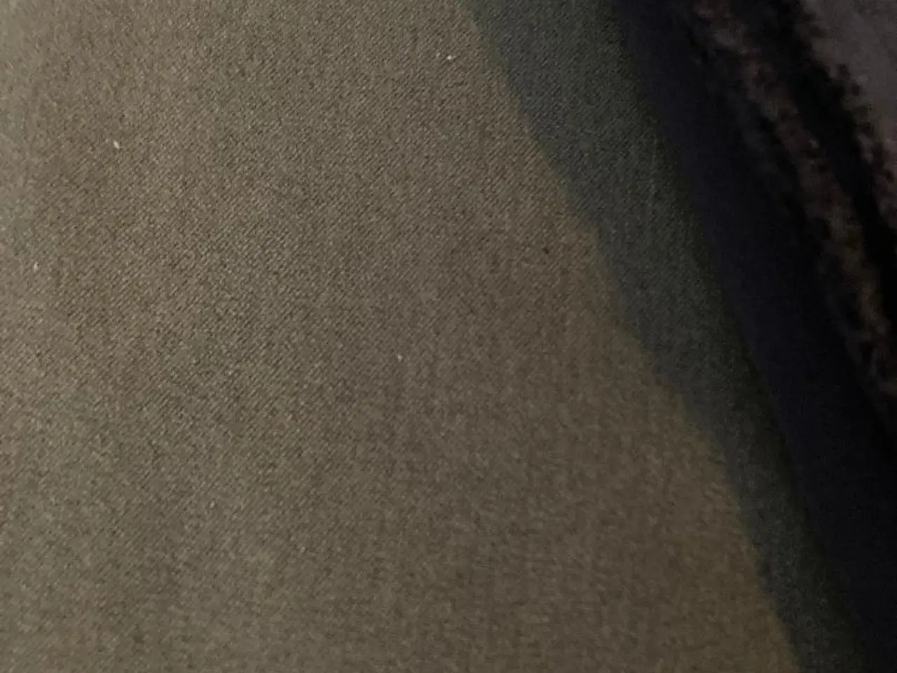 Billede 3 - Grå og lilla børstet TWILL med 2-vejs stretch