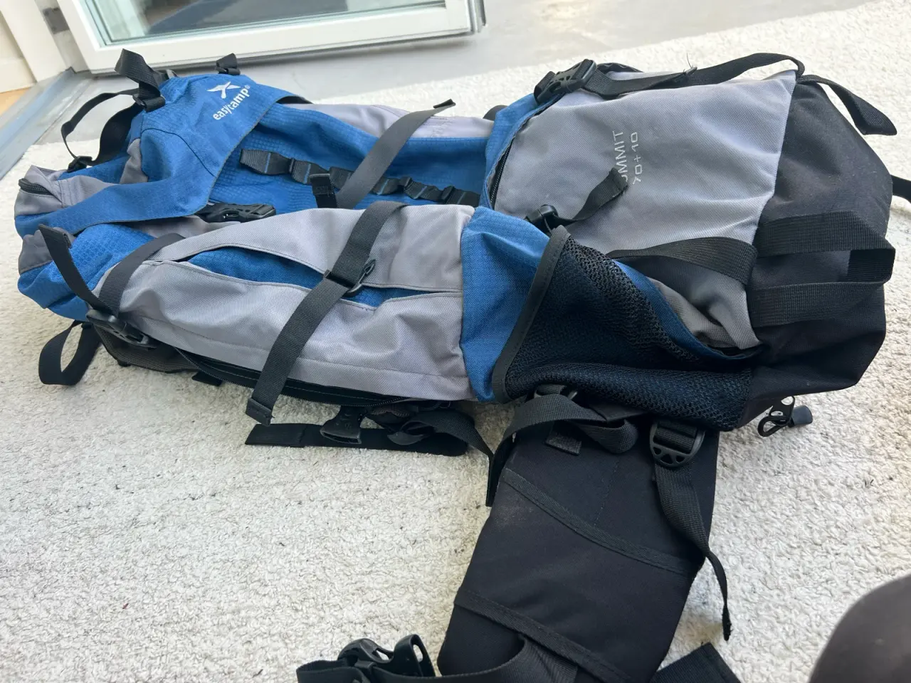 Billede 4 - Easy Camp Summit 75+10L vandrerygsæk blå/grå