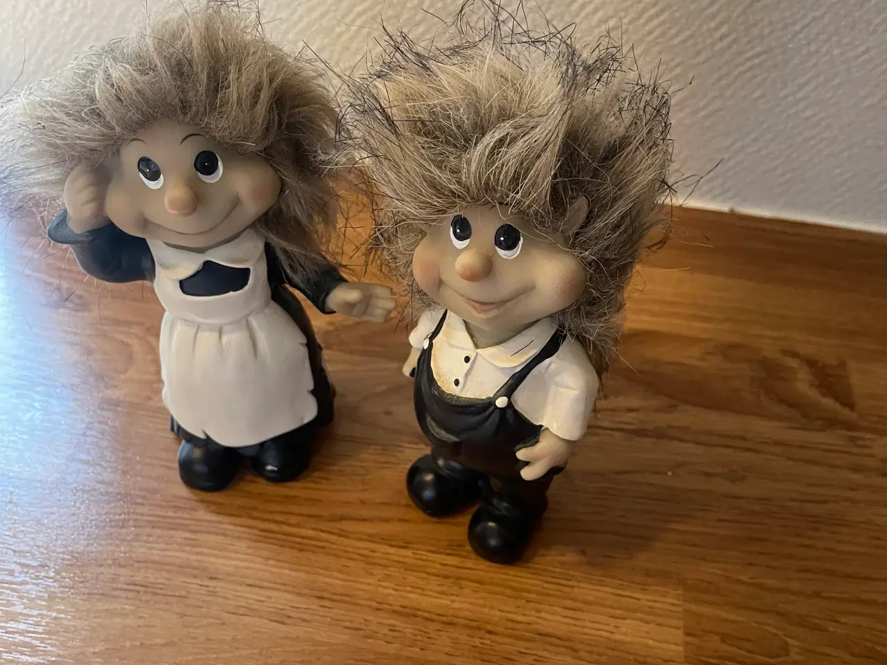 Billede 2 - Troldepar med strithår.