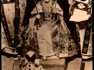Coronation - Dronning Elizabeth II - Westminster Abbey - Ubrugt