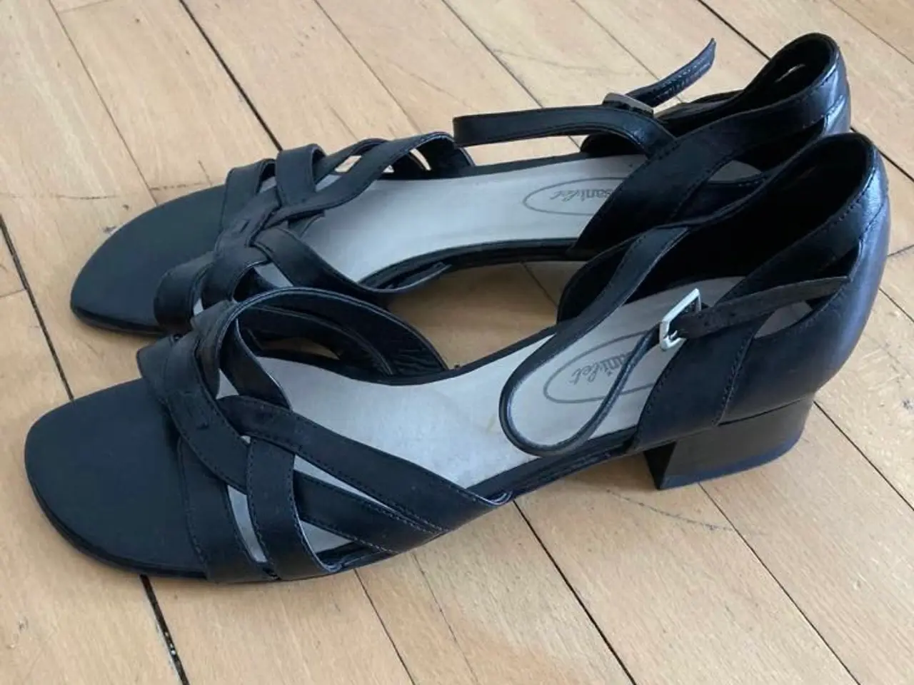 Billede 1 - Sort dame sandaler 