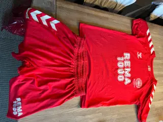 Hummel sjortssæt str. 176