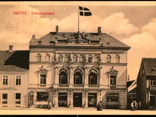 Odense - Industripalæet - Stender 26427 - Brugt