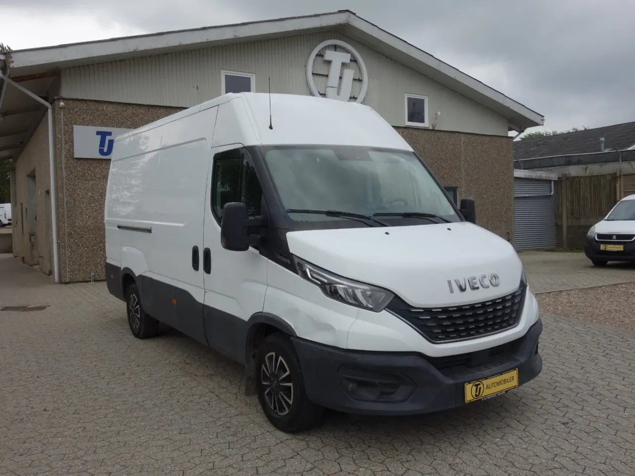 Billede 1 - Iveco Daily 2,3 35S16 12m³ Van AG8