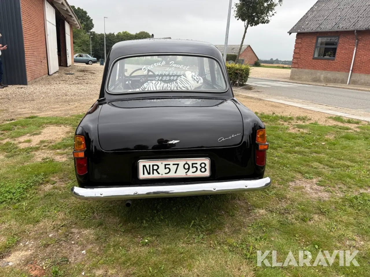 Billede 9 - Veteranbil Ford Anglia 101E