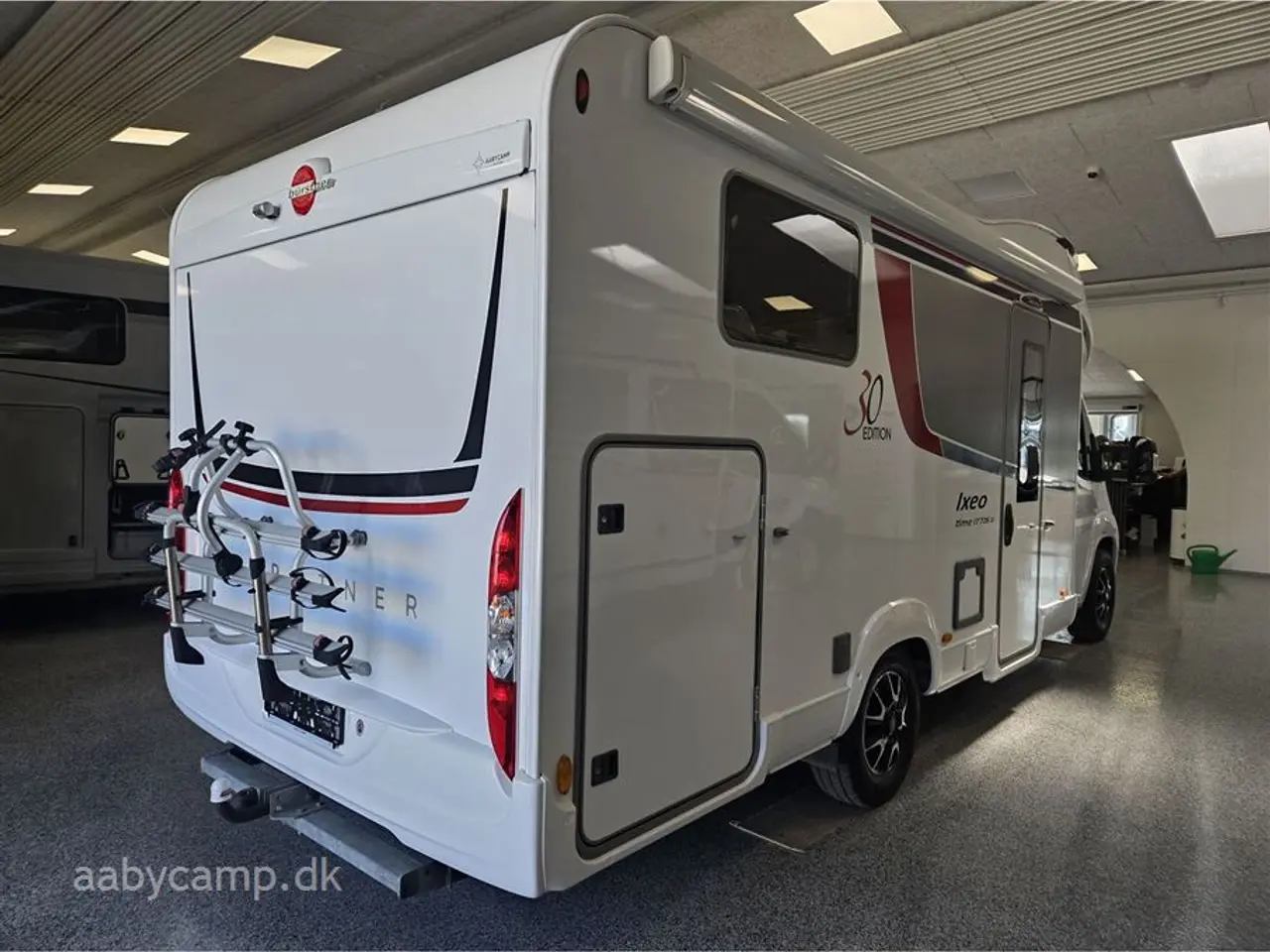 Billede 4 - 2018 - Bürstner Ixeo Time 726 G "Edition 30" Super lækker familie Camper