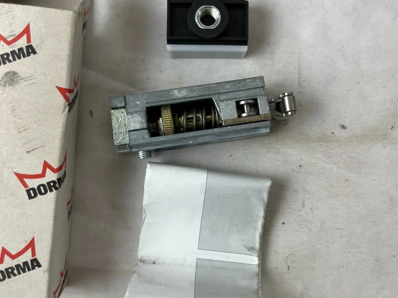 Billede 3 - Dorma G93 SR-S/RF Door Closer Slide Rail Spare