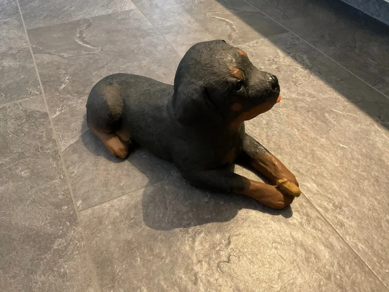 Billede 2 - Hundefigur Rottweiler