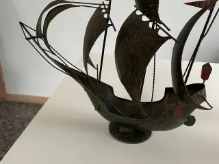 Bronze piratskib