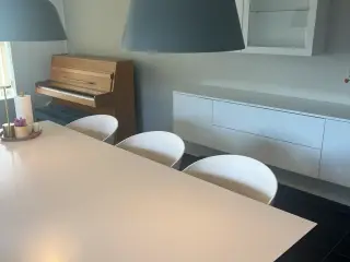 Muuto lamper i grå
