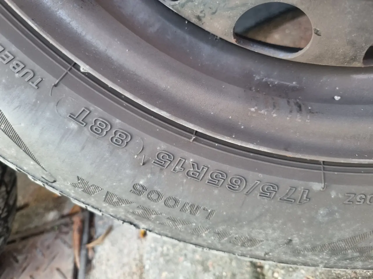 Billede 3 - Komplette Bridgestone Vinterhjul
