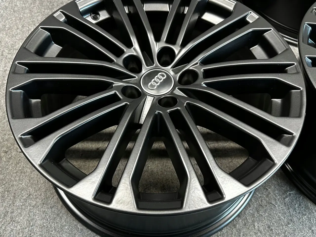 Billede 6 - AUDI A4 8W 8W0 B9 B8 B7 S-LINE 18 8J x 18" 5x112