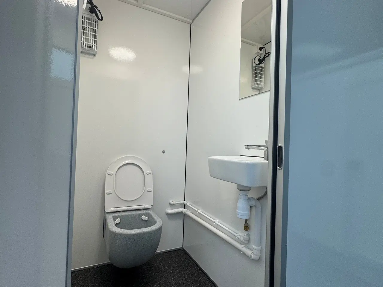 Billede 6 - Vacuum toilet med to toiletter