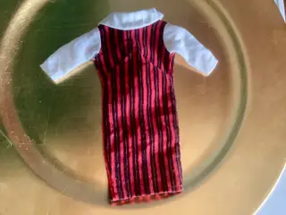 Vintage kjole til Barbie.