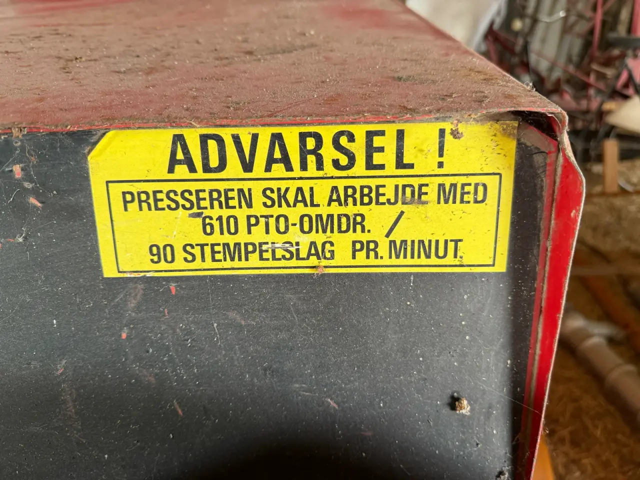 Billede 10 - Ballepresse Massey Ferguson 128
