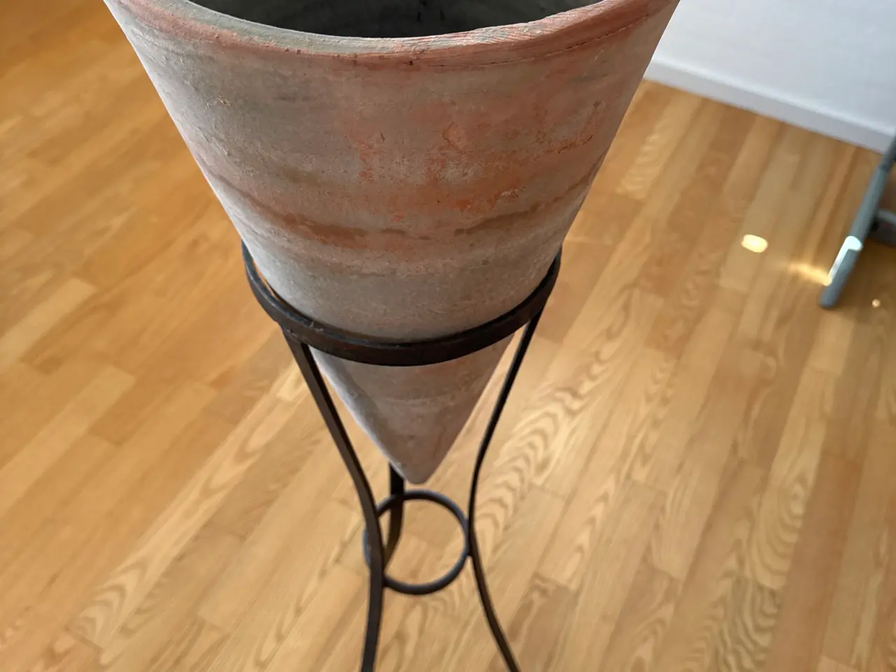 Billede 1 - Vintage/terracotta kegleformet plantekrukke