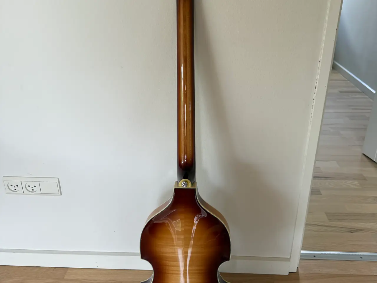 Billede 2 - Hofner violin bas guitar
