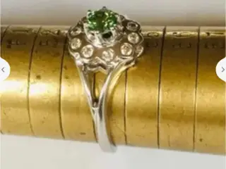 Guld ring med brillianter