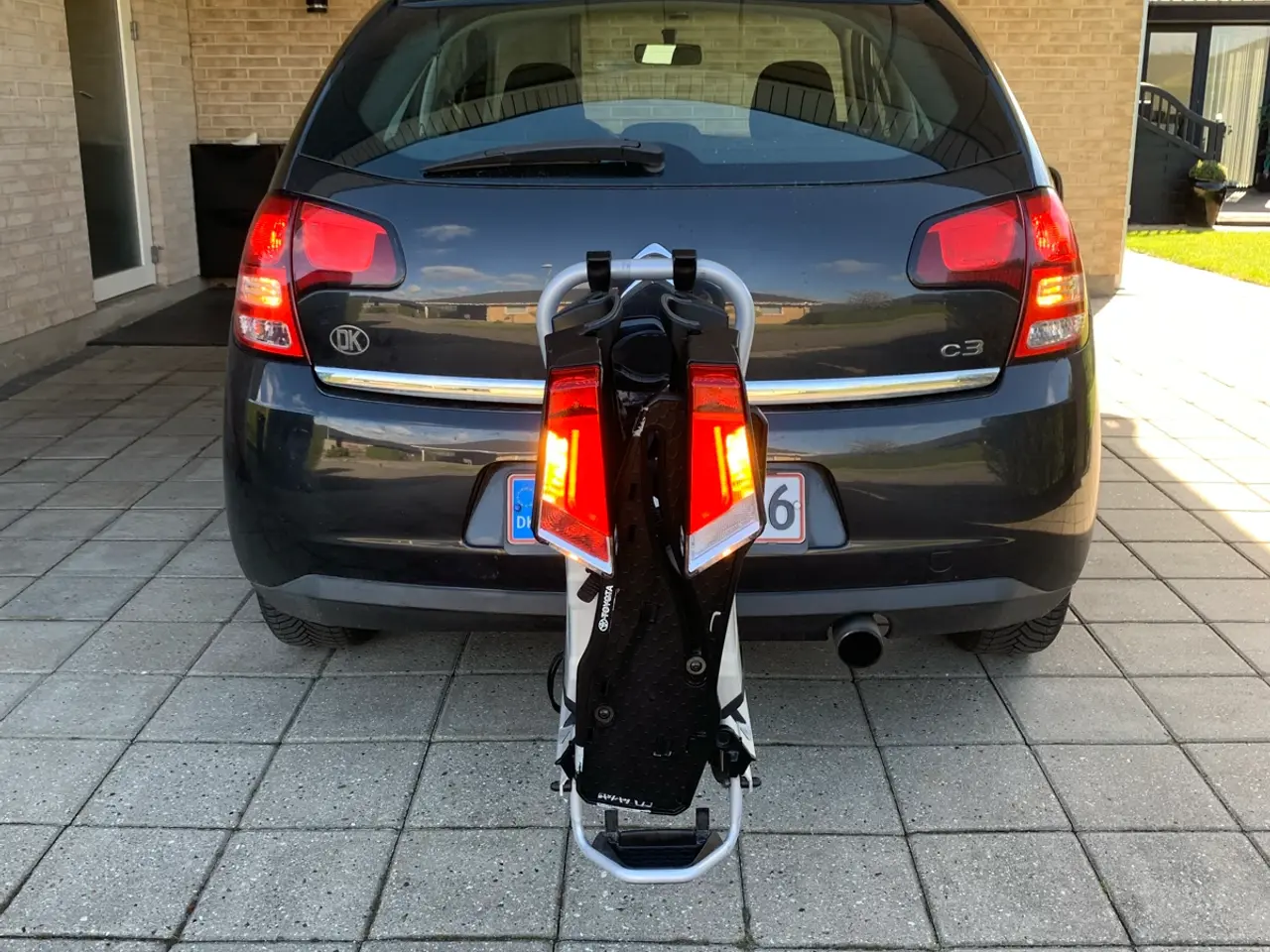 Billede 10 - Thule Easyfold XT cykelholder til 2 cykler 