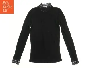 Langærmet bluse med blonde detaljer fra Name It (str. 146)
