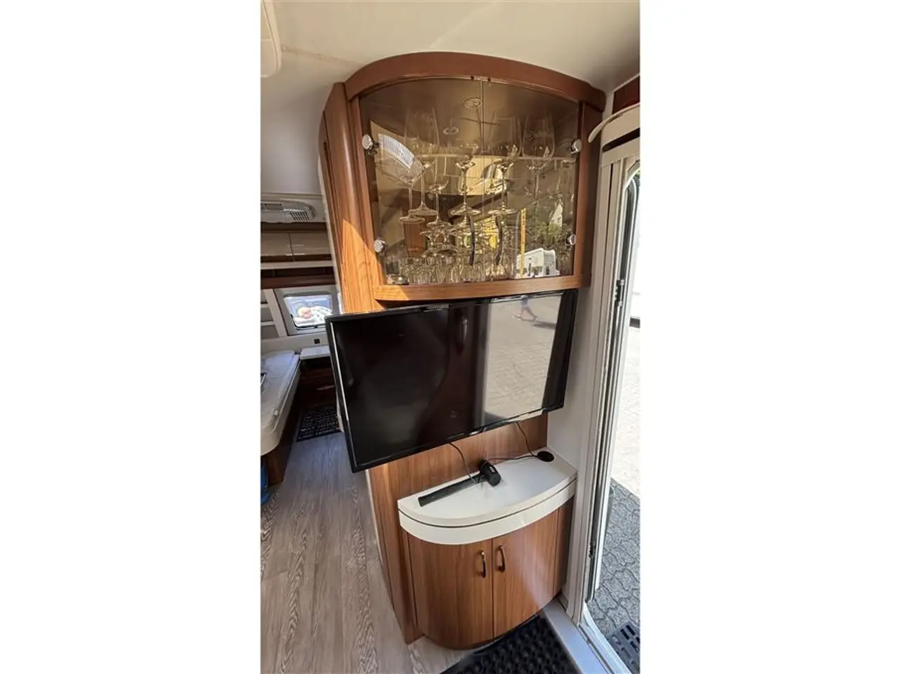 Billede 7 - 2017 - Hobby Excellent 540 UL   Pæn og velholdt campingvogn
