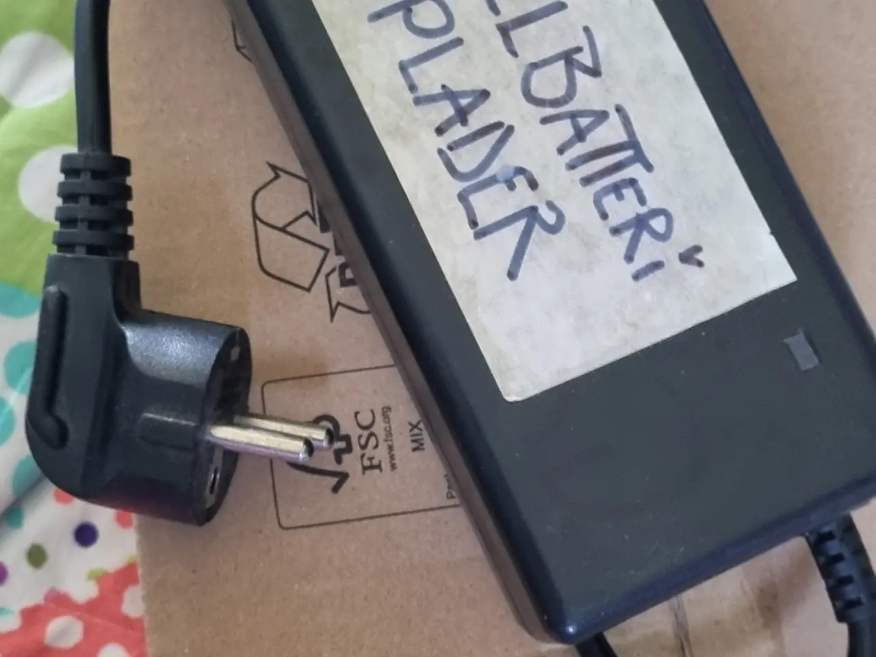 Billede 1 - batteri oplader til cykel
