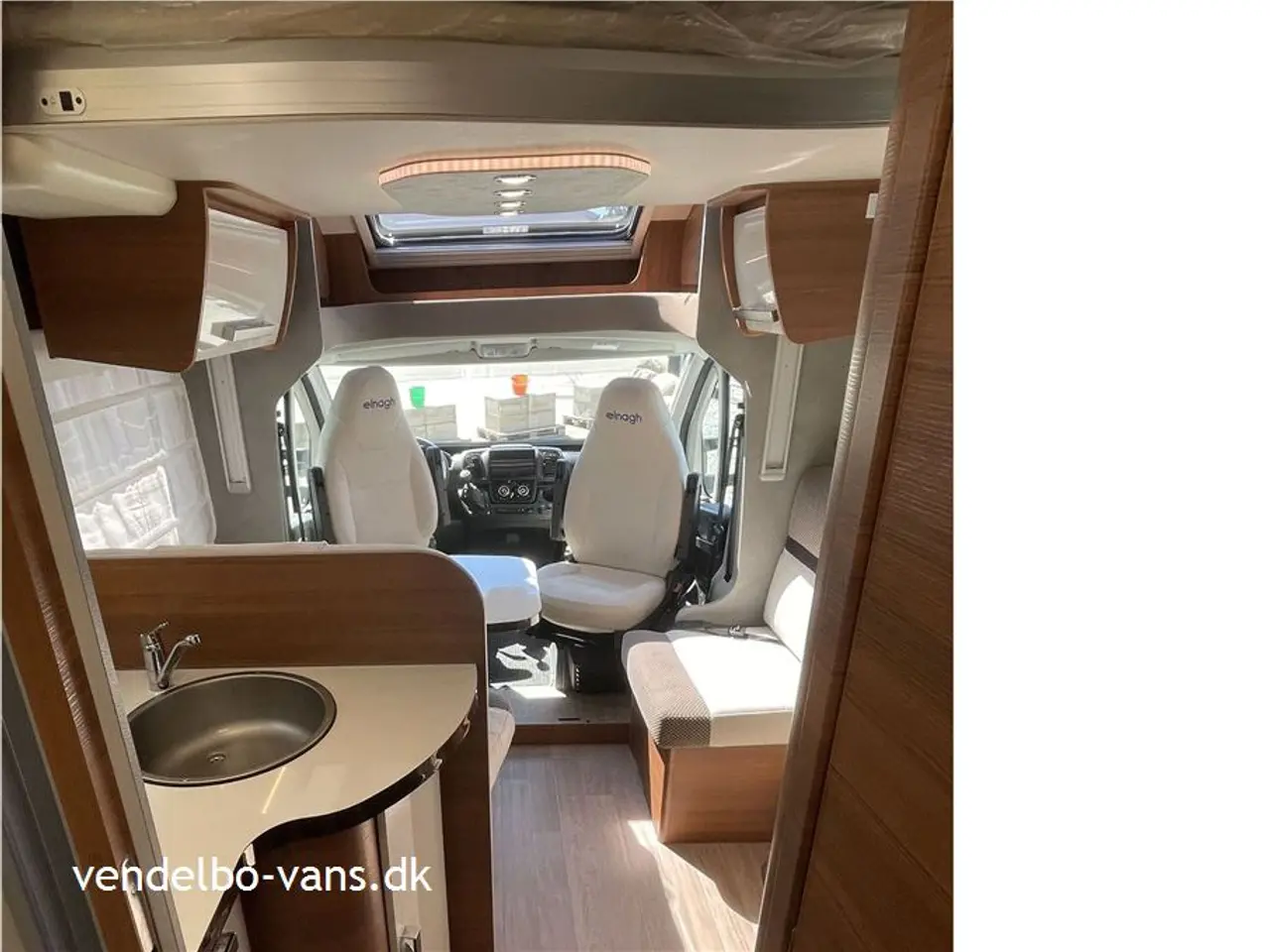 Billede 15 - 2022 - Elnagh Baron 573 Enkeltsenge og stor garage