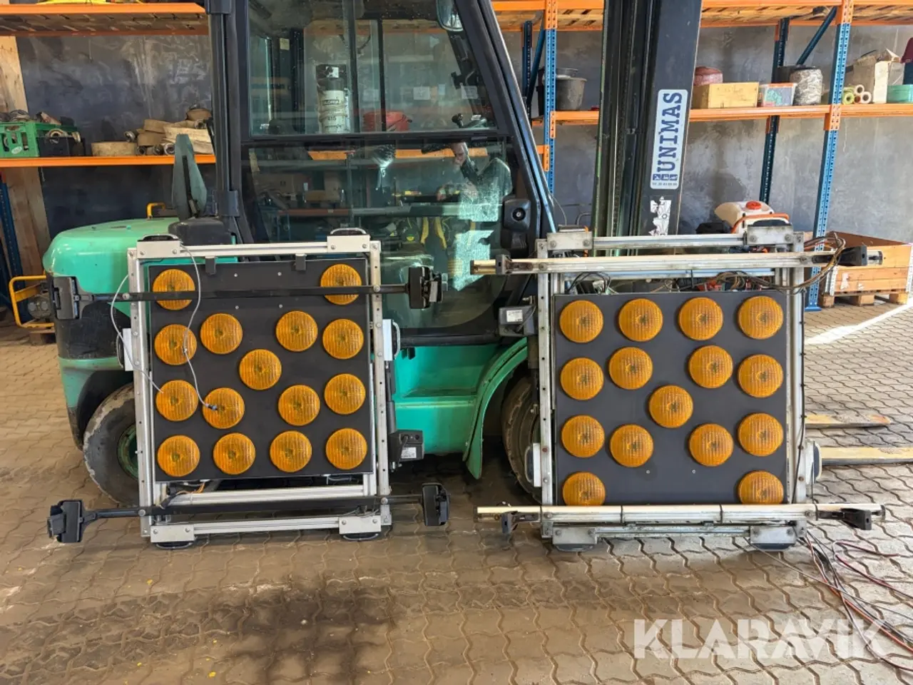 Billede 2 - LED lys-/pilskilte 2 Styk